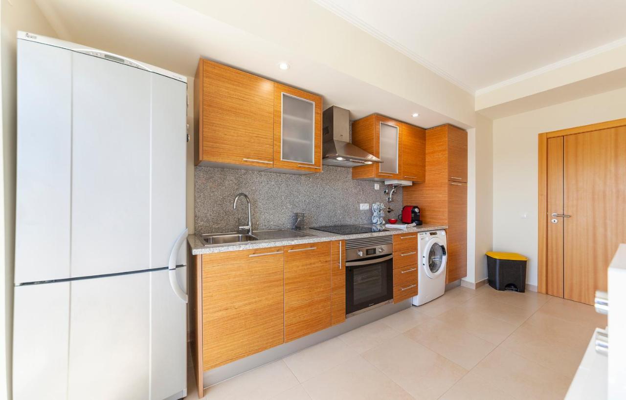B55 - Sunset Holiday Apartment Luz エクステリア 写真